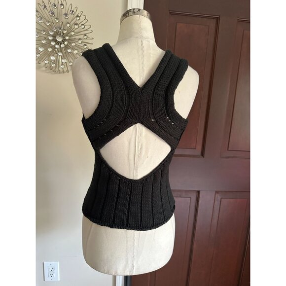 Laundry by Shelli Segal black sleeveless sweater top with back cutouts Small - Picture 1 of 3